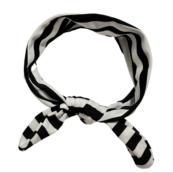 10 Assorted Color Cute Bow Stripe Headbands for baby girls and toddlers - Picture 2 of 14